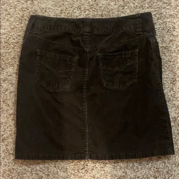 Brown corduroy skirt, size 4, Tommy Hilfiger - Picture 2 of 4